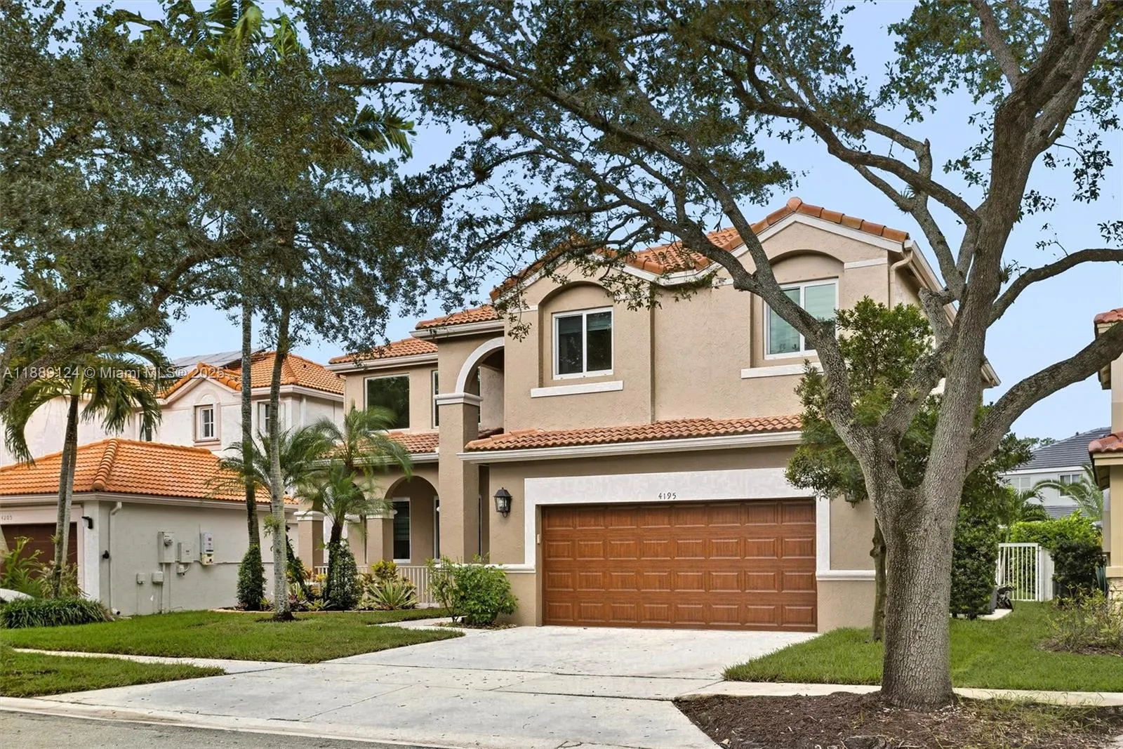4195 Palmetto Trl