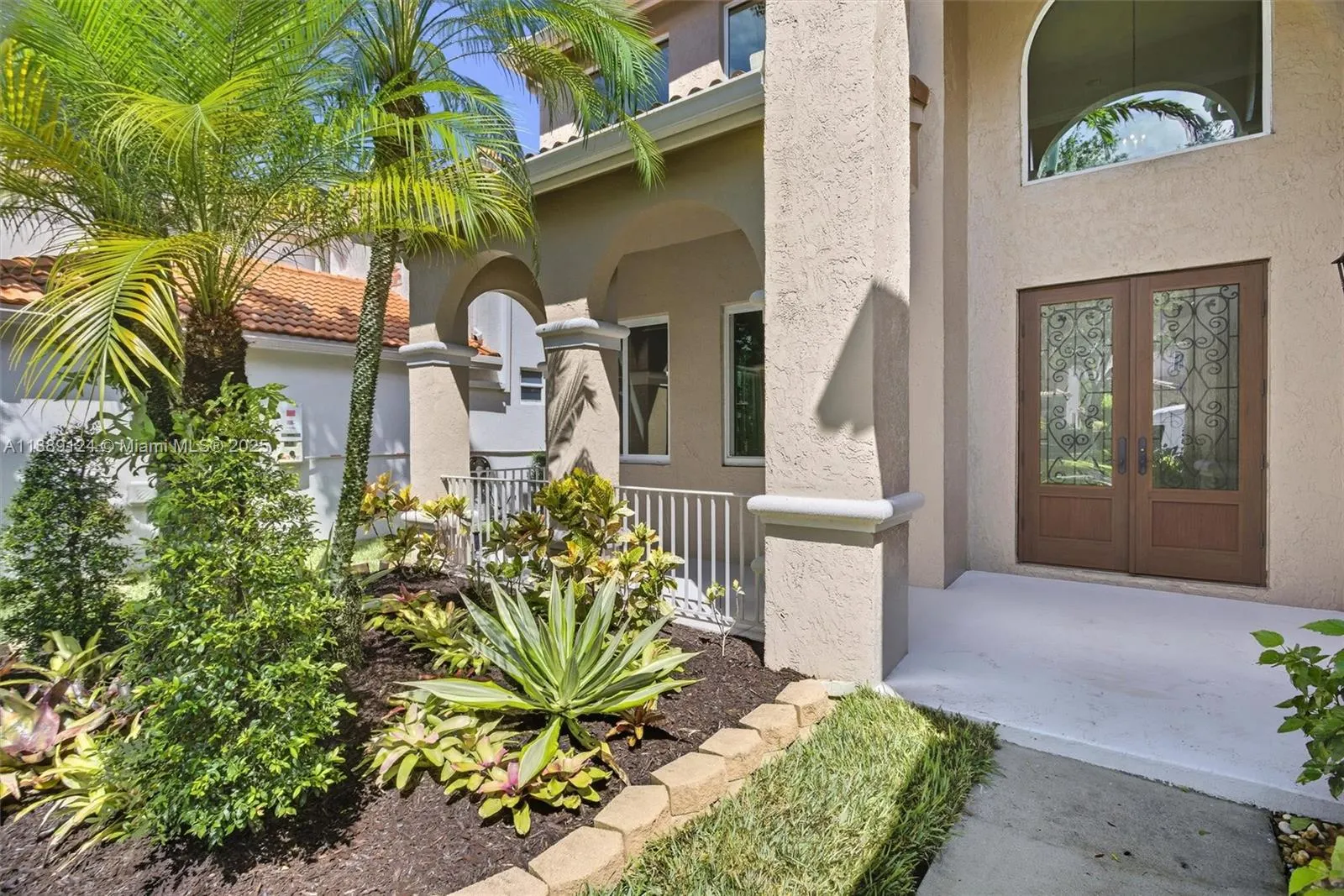 4195 Palmetto Trl
