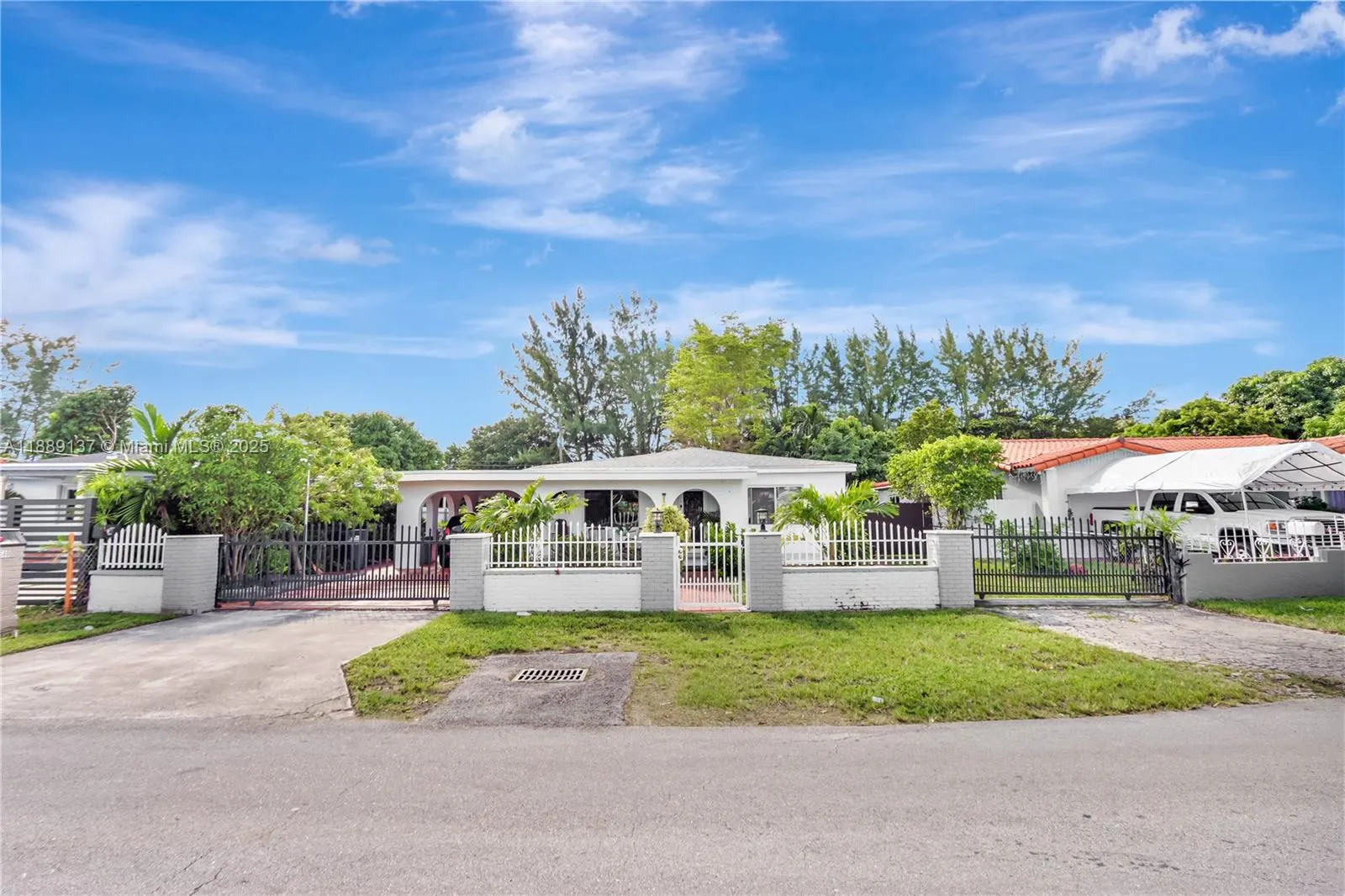2580 SW 69th Ave