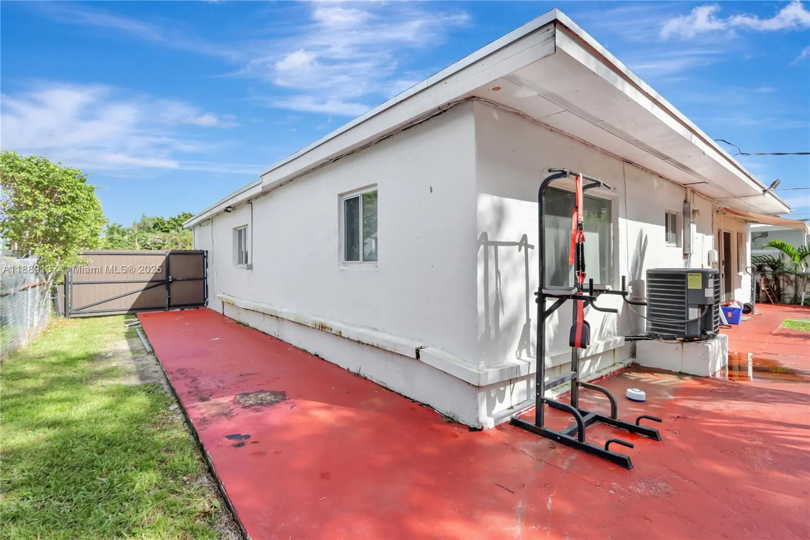2580 SW 69th Ave