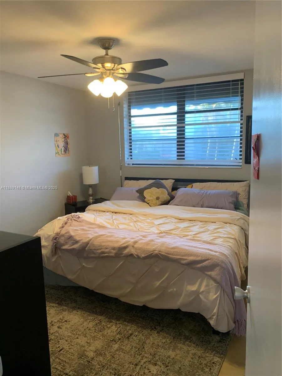 322 Taylor St, #2D