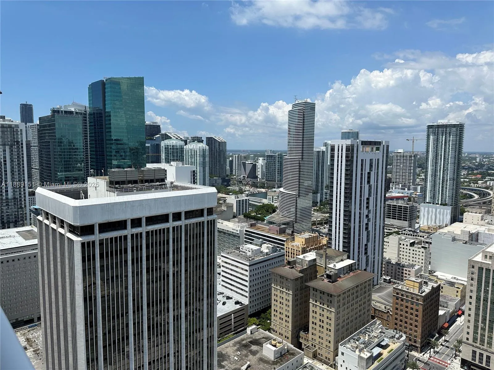 50 Biscayne Blvd, #4305