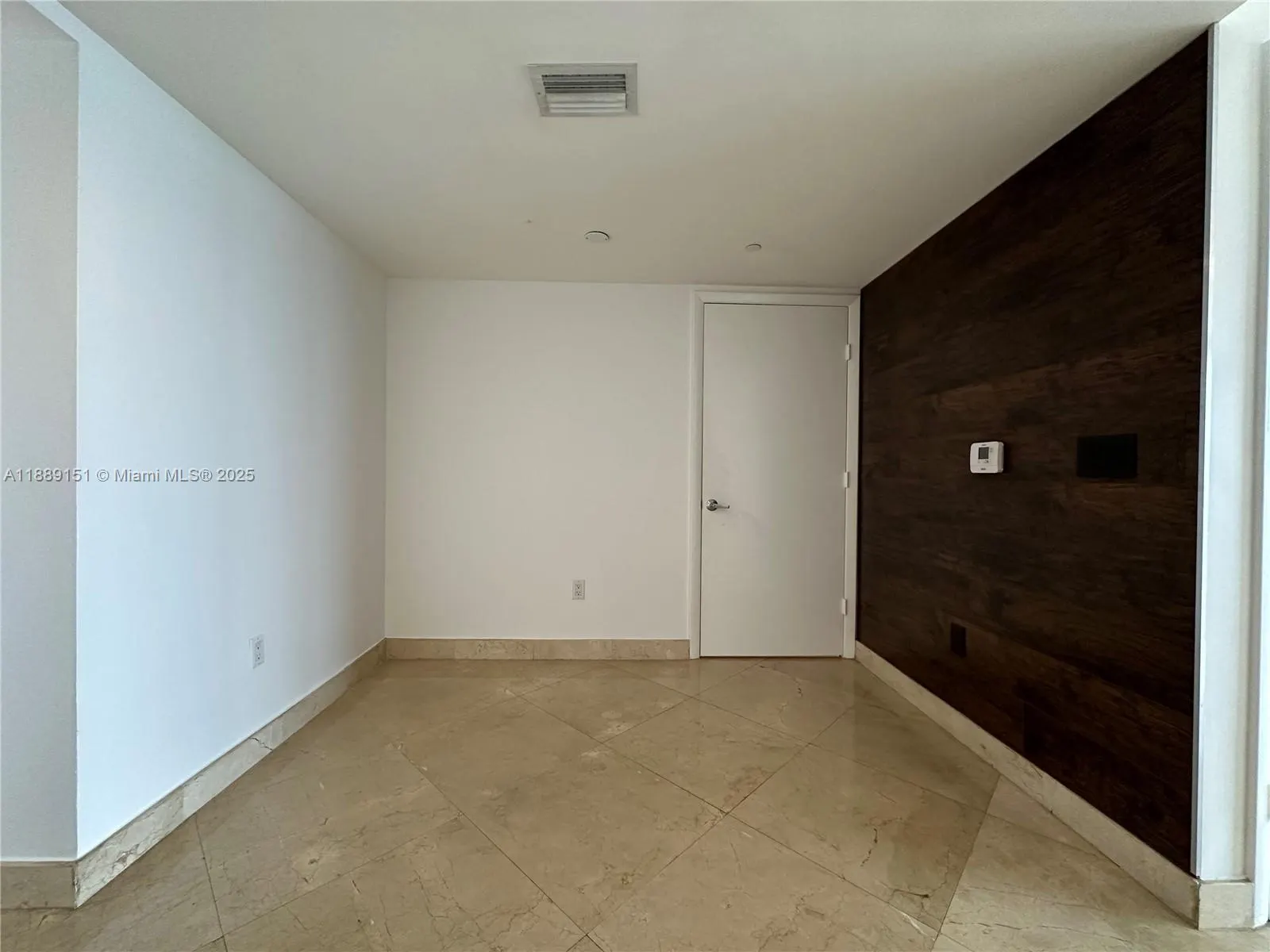 50 Biscayne Blvd, #4305