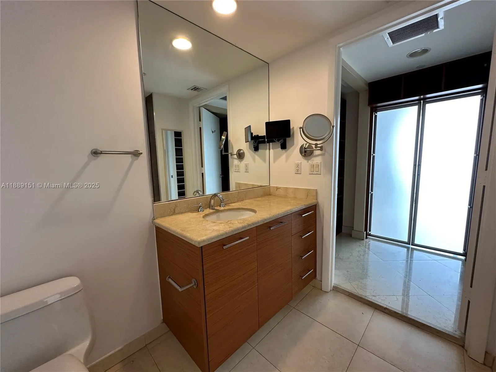 50 Biscayne Blvd, #4305