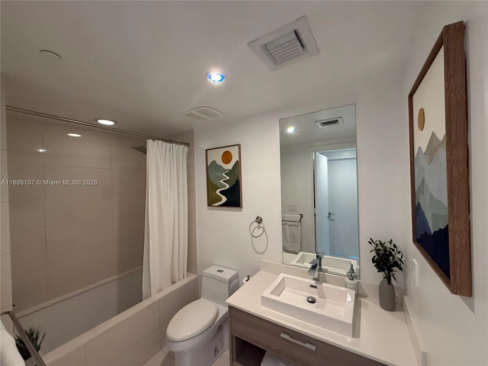 1300 S Miami Ave, #3107