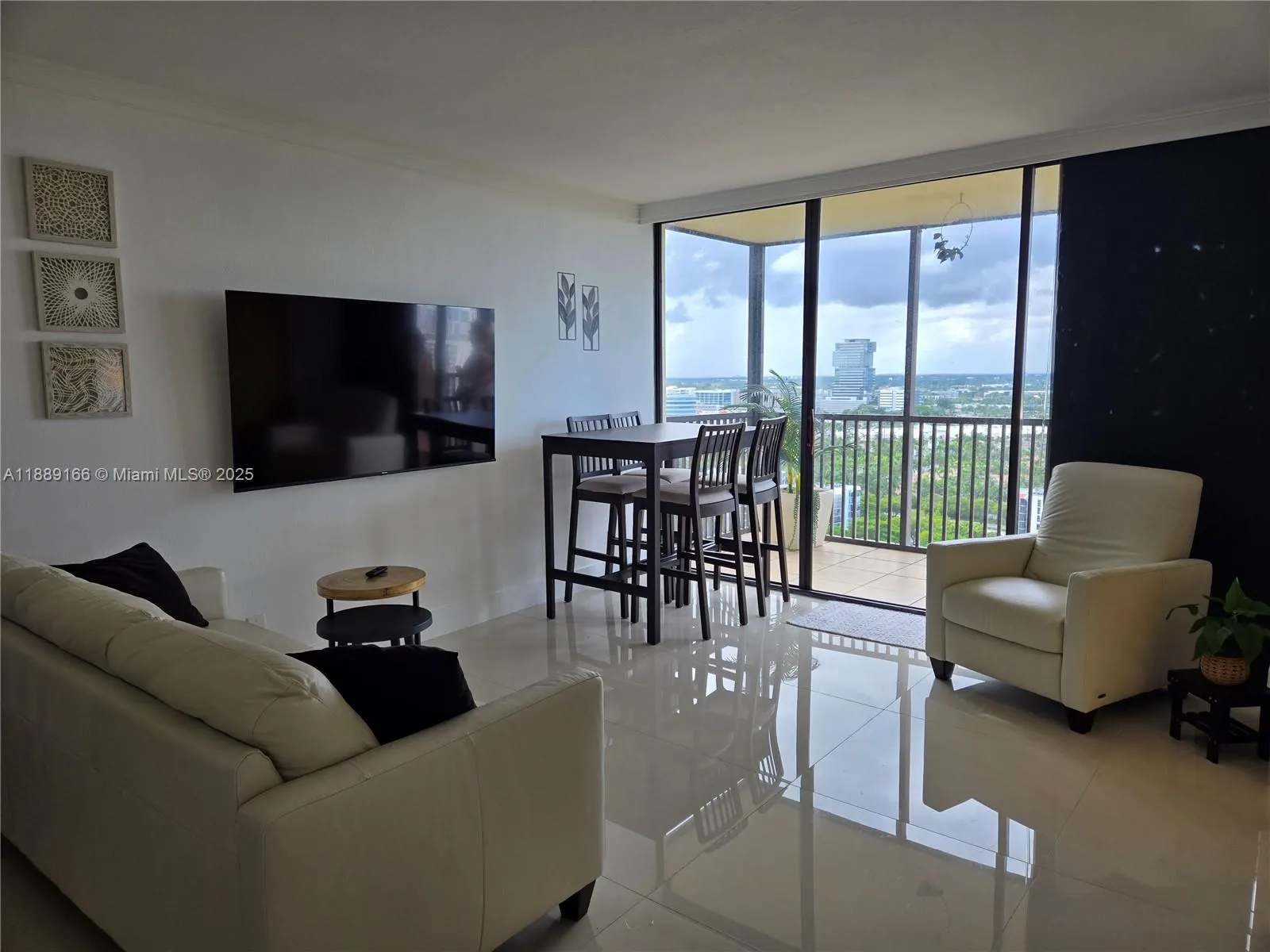 20379 W Country Club Dr, #2531
