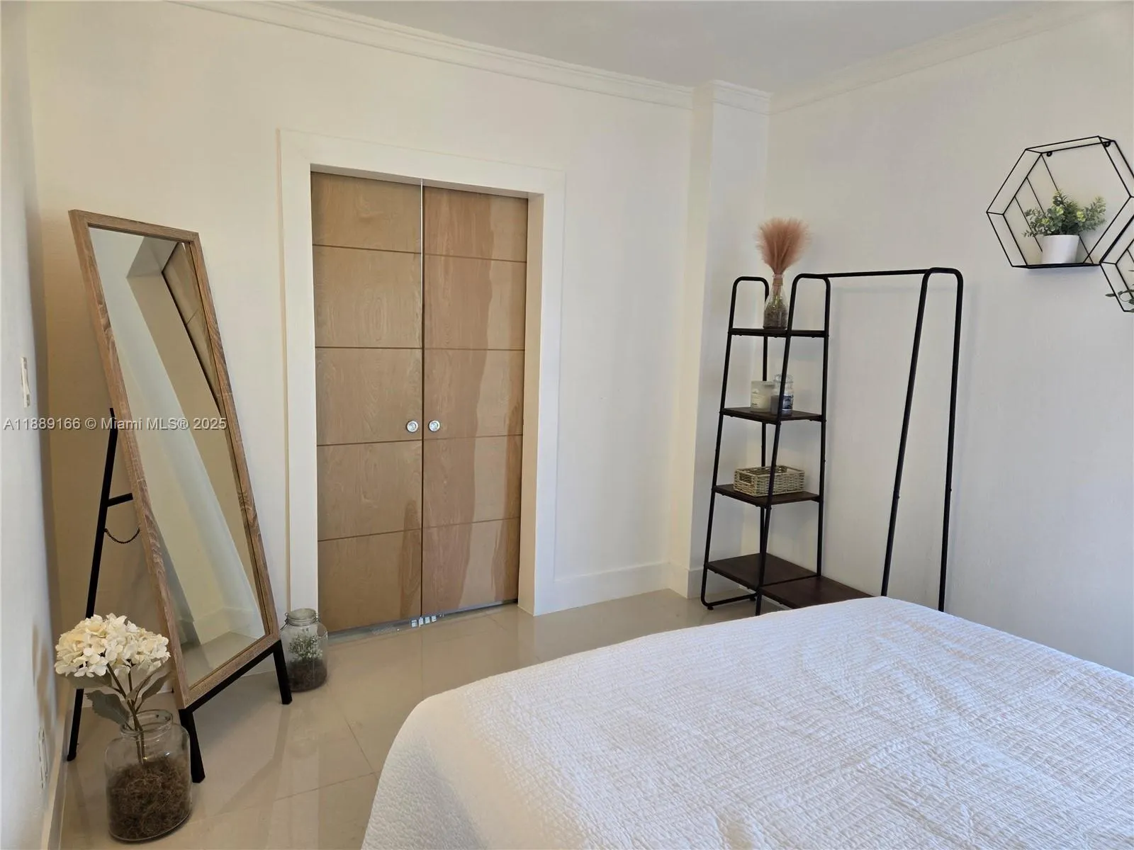 20379 W Country Club Dr, #2531