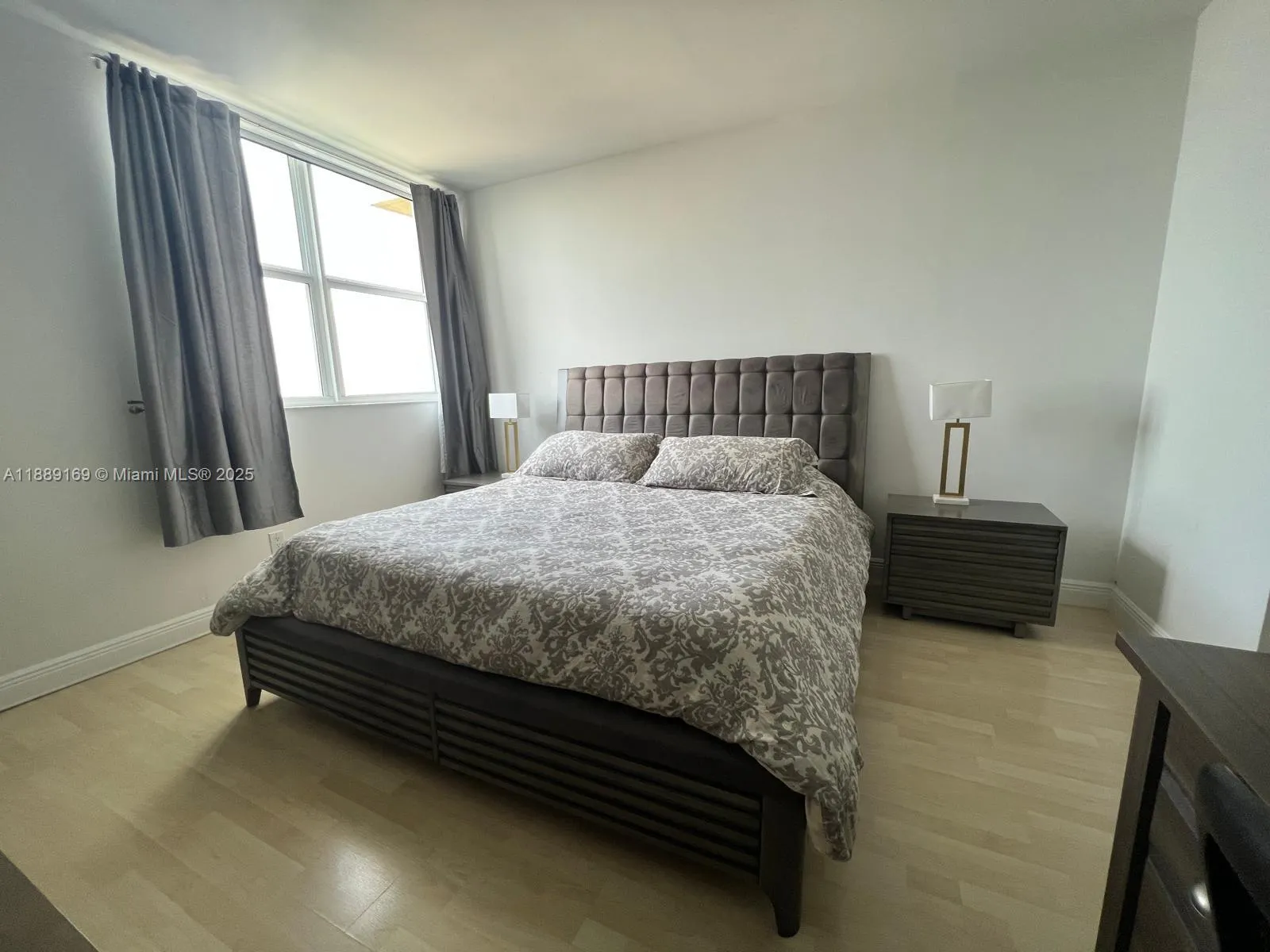2475 Brickell Ave, #1509