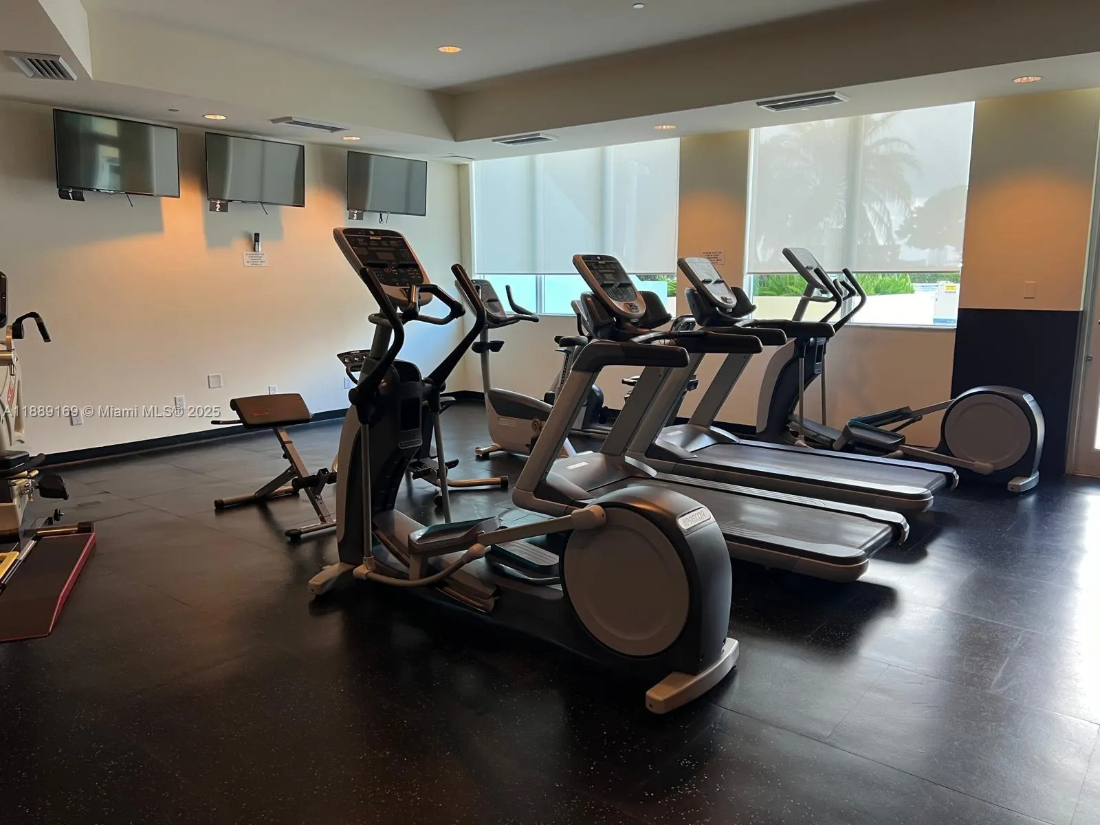 2475 Brickell Ave, #1509