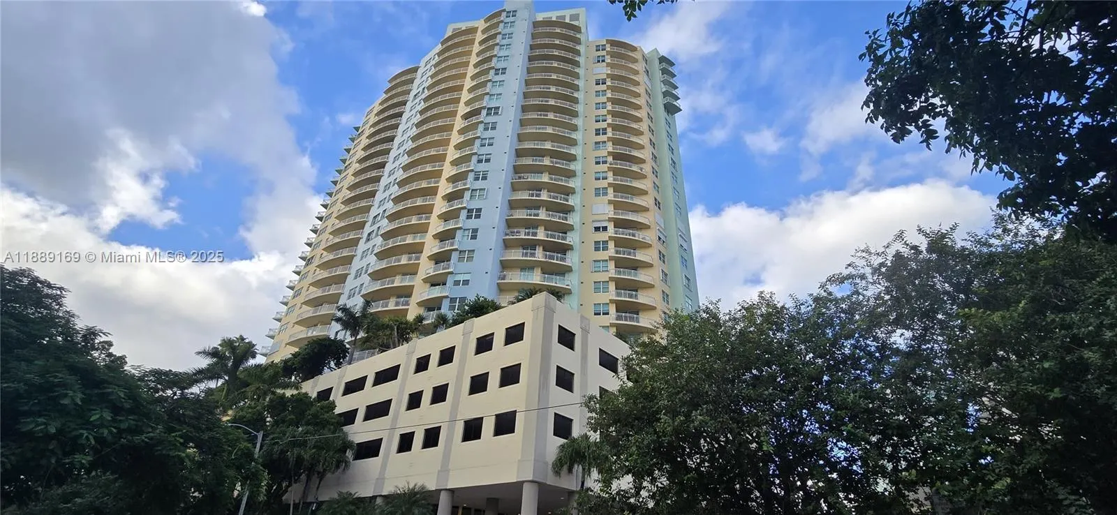 2475 Brickell Ave, #1509