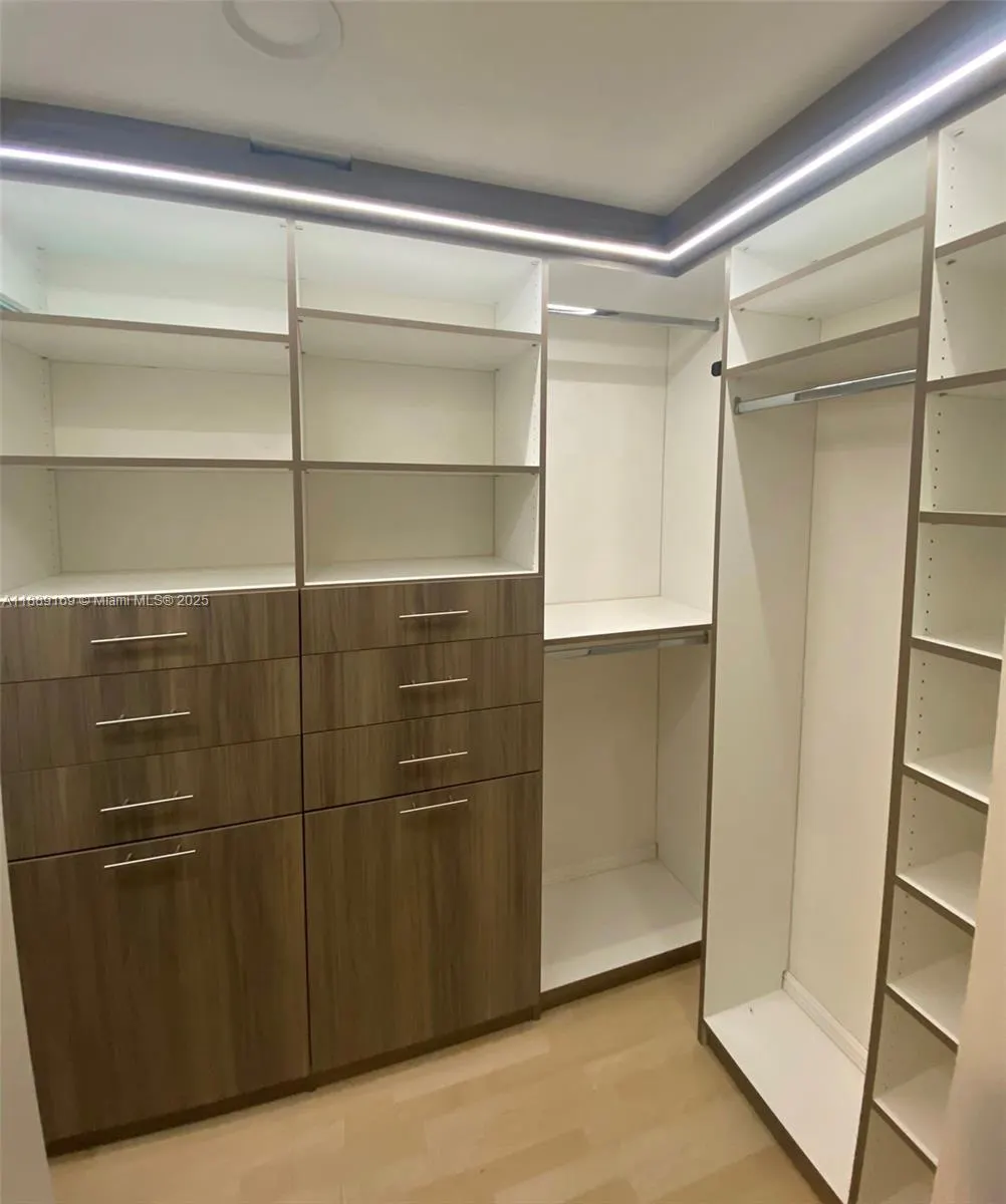 2475 Brickell Ave, #1509