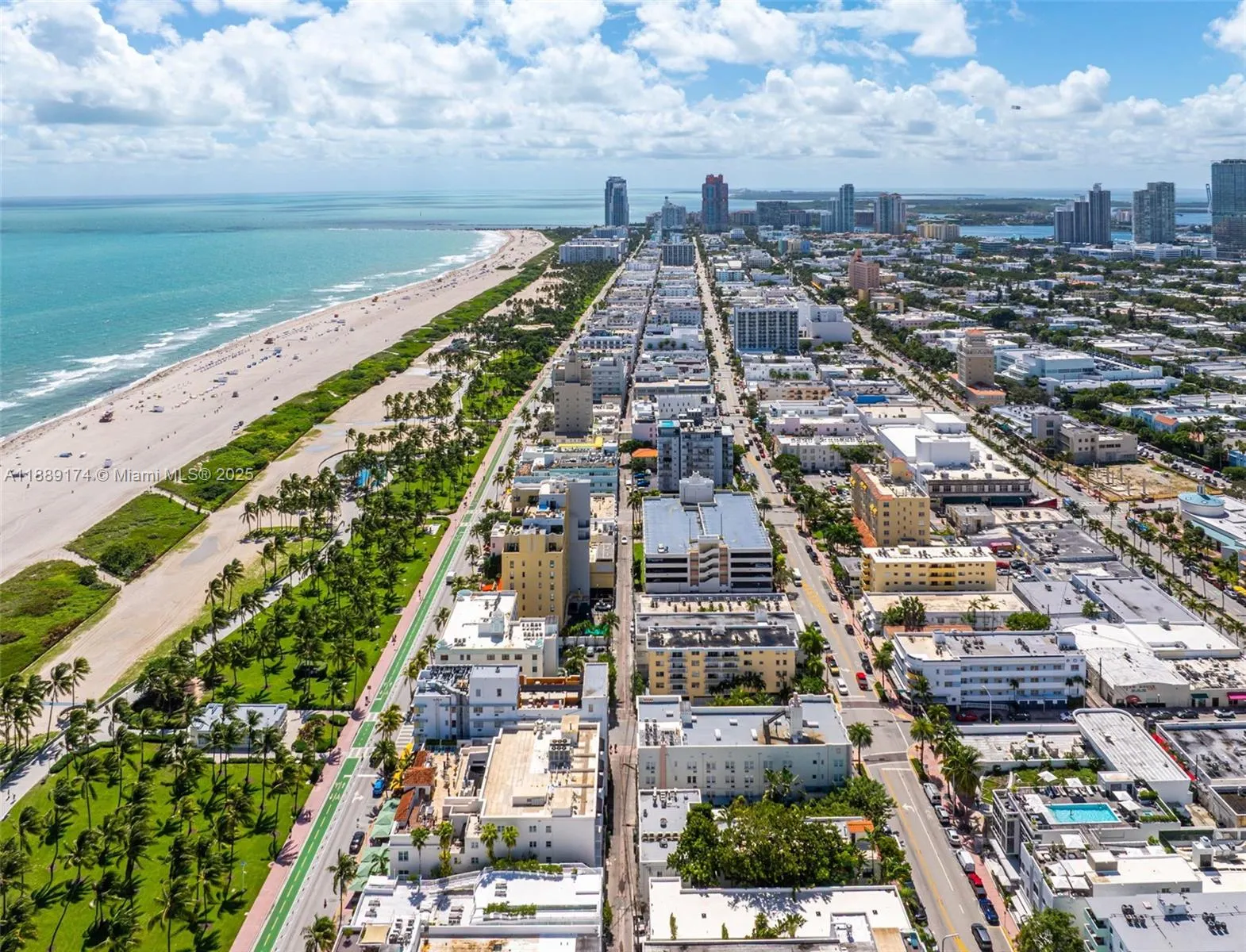 1390 Ocean Dr, #202