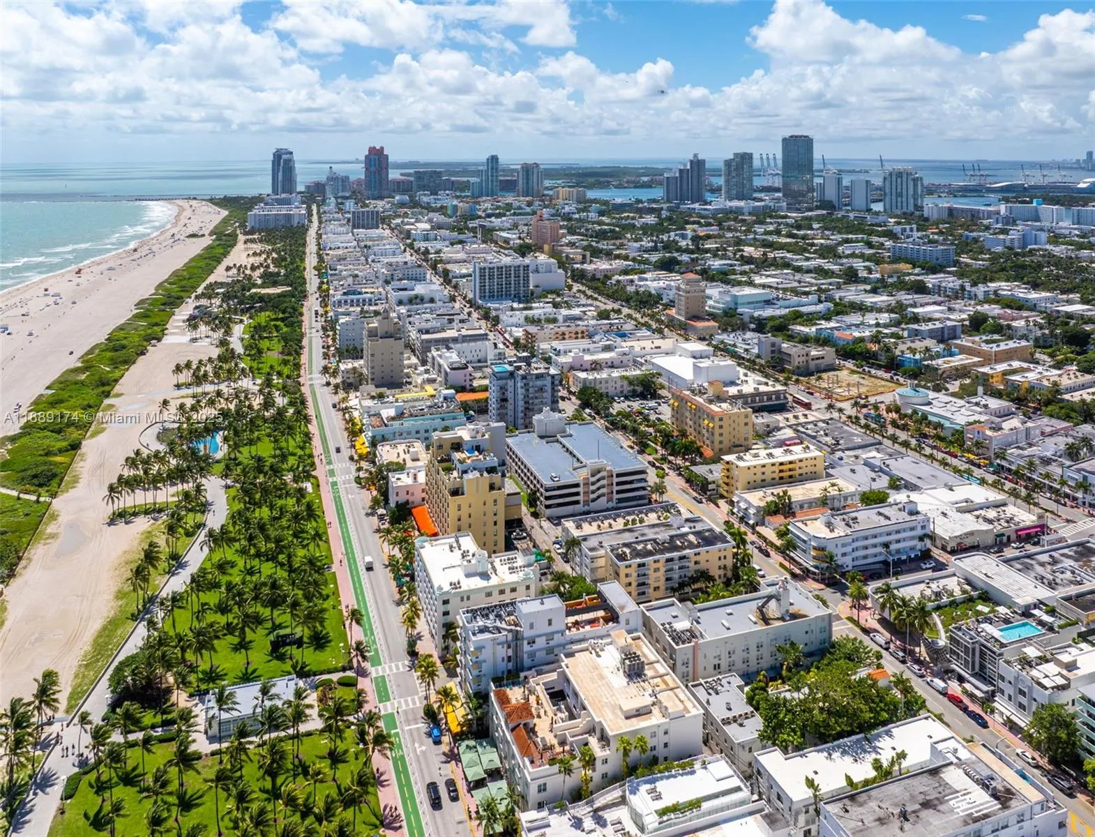 1390 Ocean Dr, #202