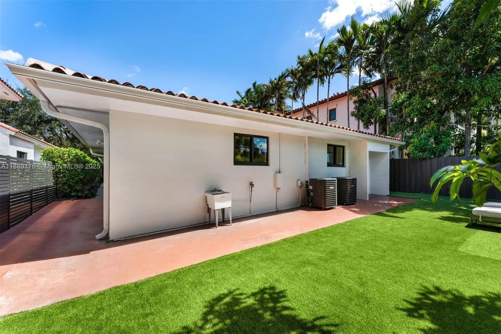 420 SW 19th Rd, #0