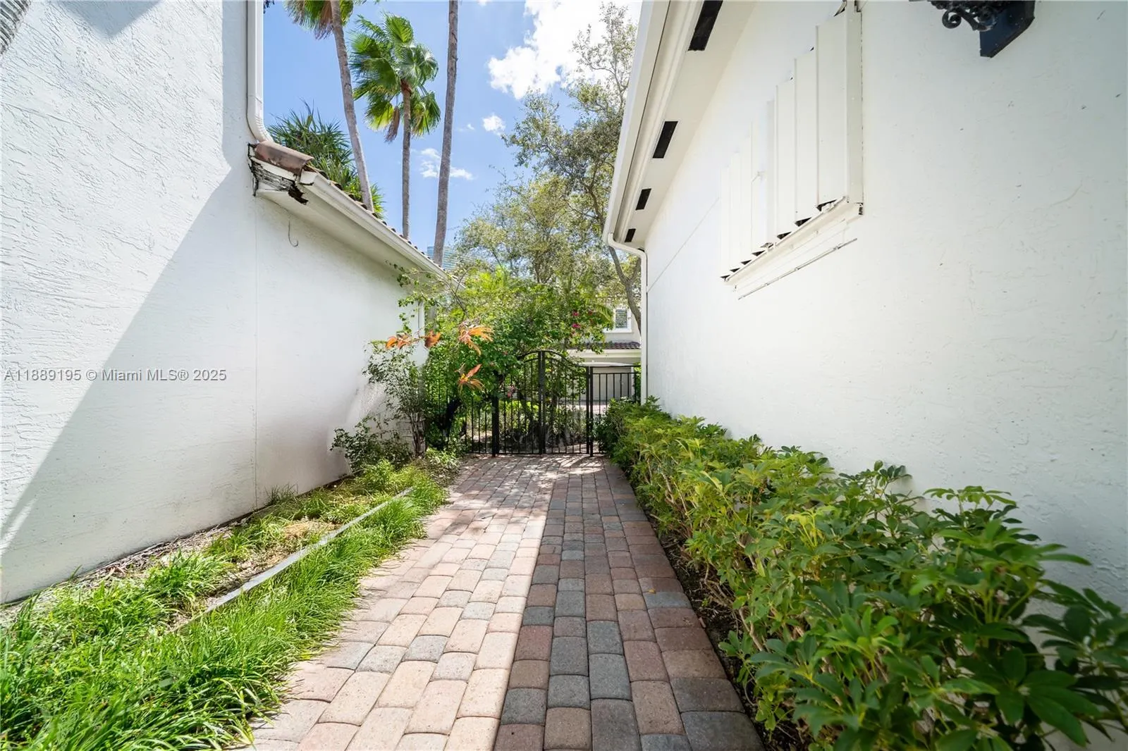 3975 194th Trl, #3975