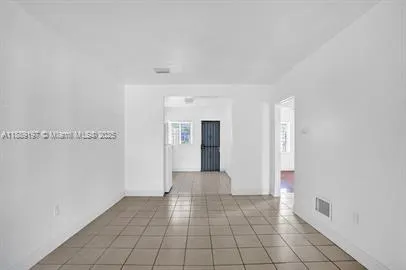 10428 NW 5th Ave