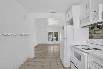 10428 NW 5th Ave