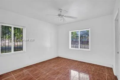 10428 NW 5th Ave