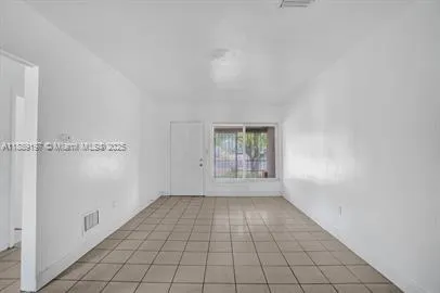 10428 NW 5th Ave
