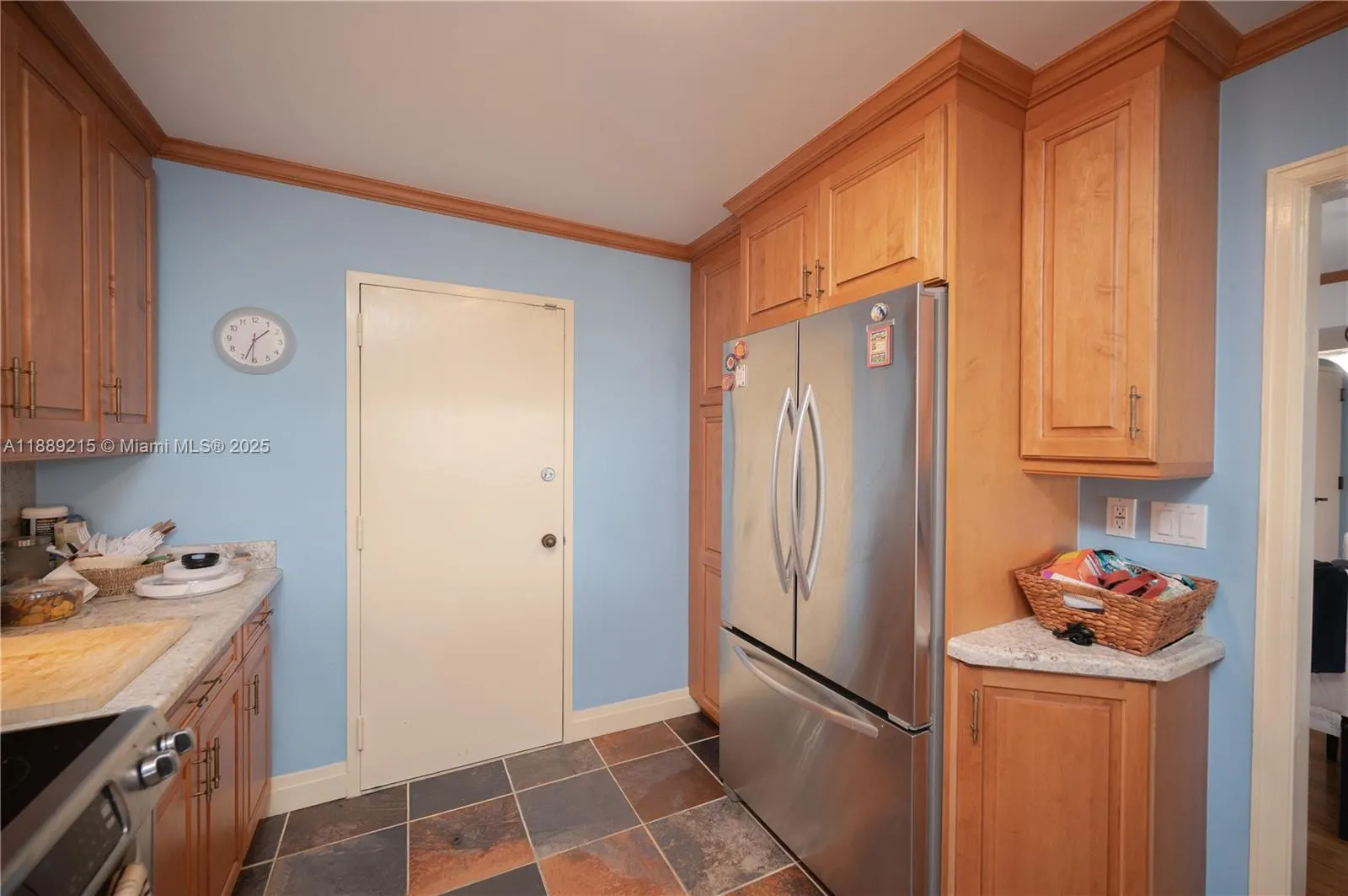 3 Grove Isle Dr, #C308