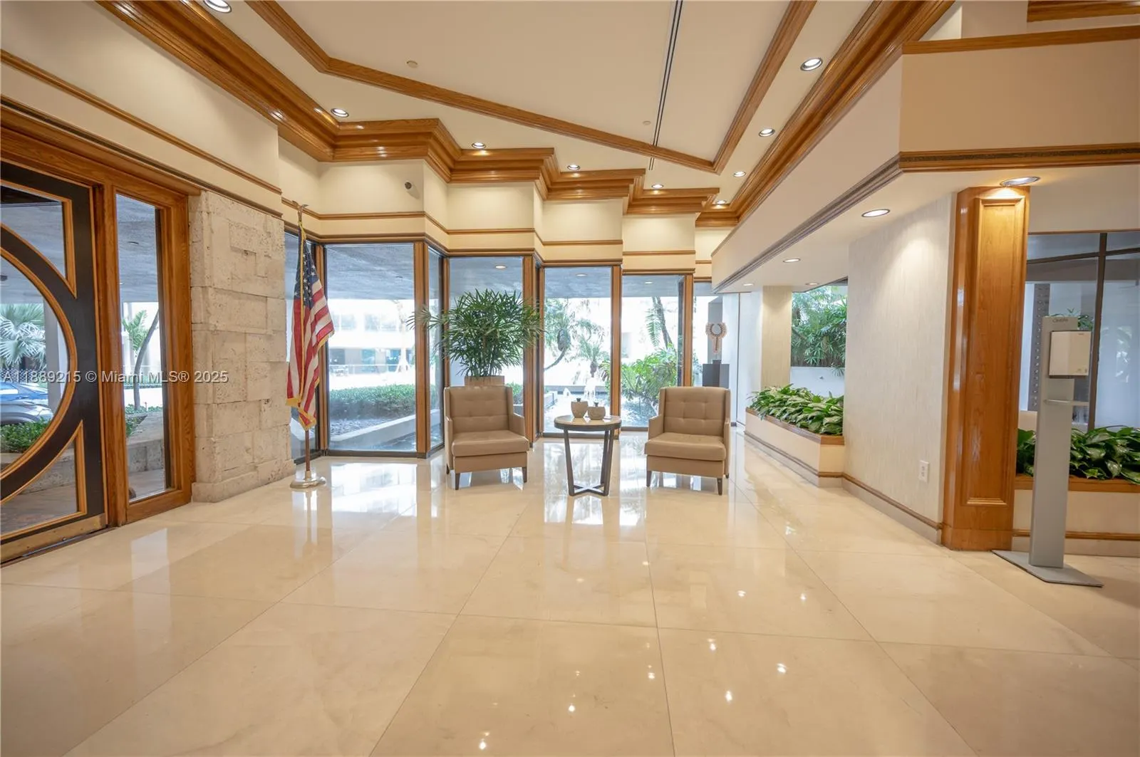 3 Grove Isle Dr, #C308