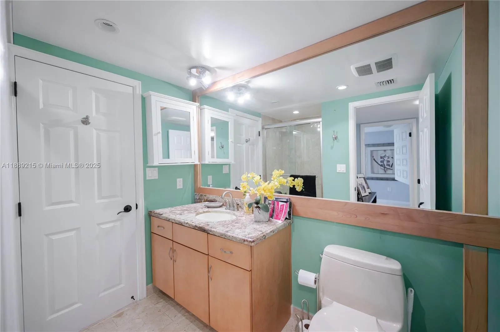 3 Grove Isle Dr, #C308