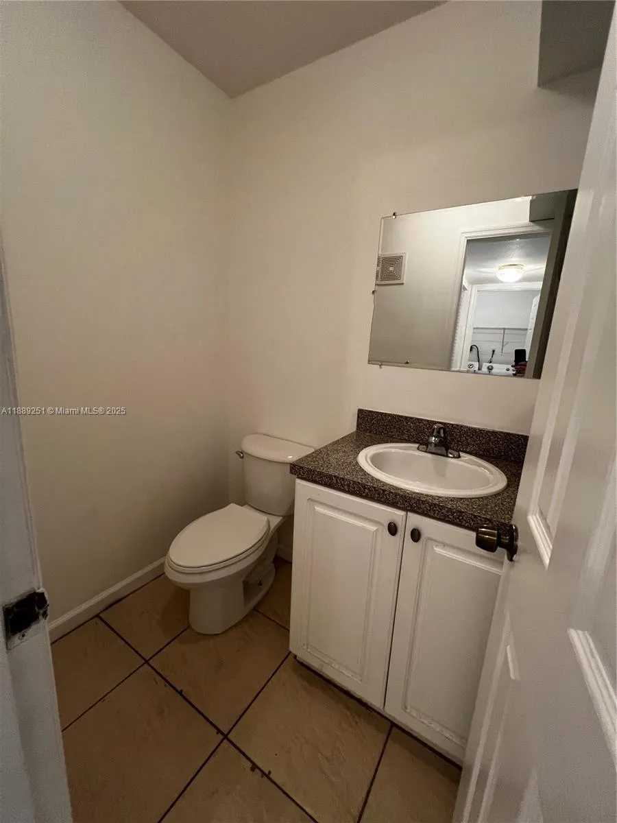 2964 NW 55th Ave, #1A