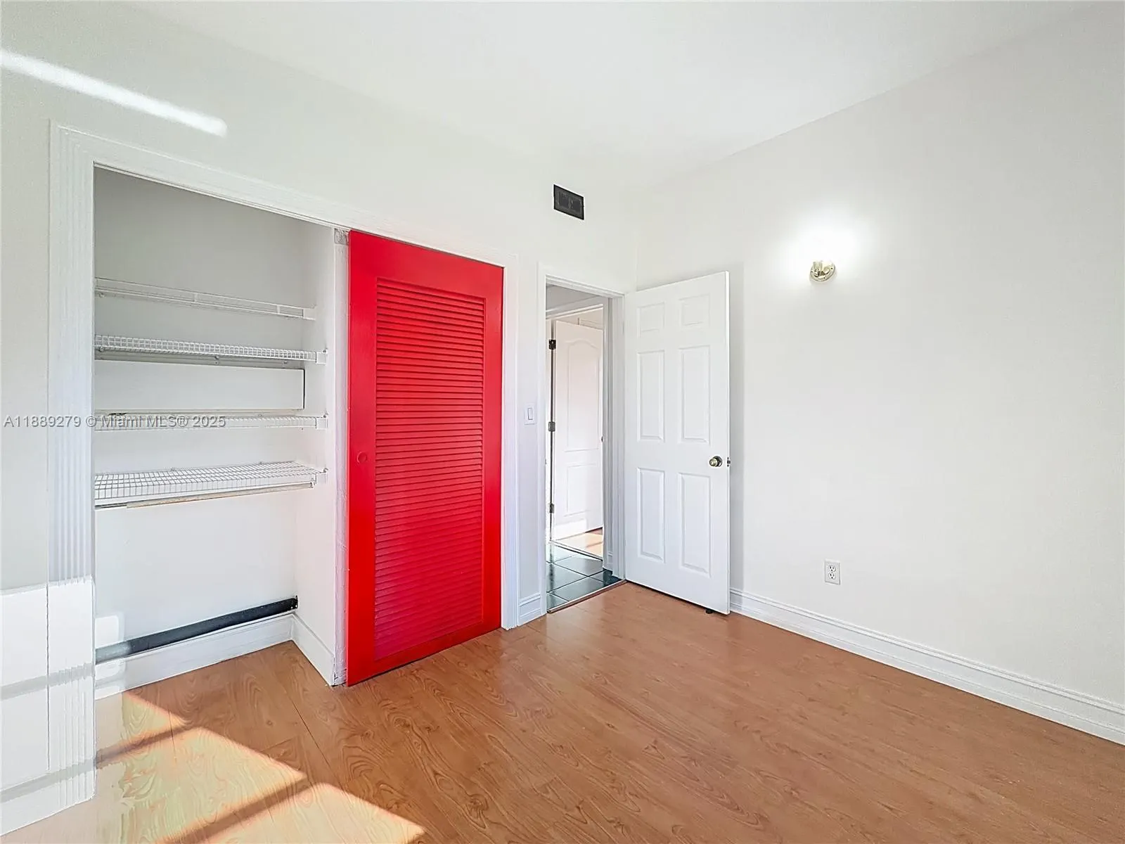 4161 NE 15th Ter, #0