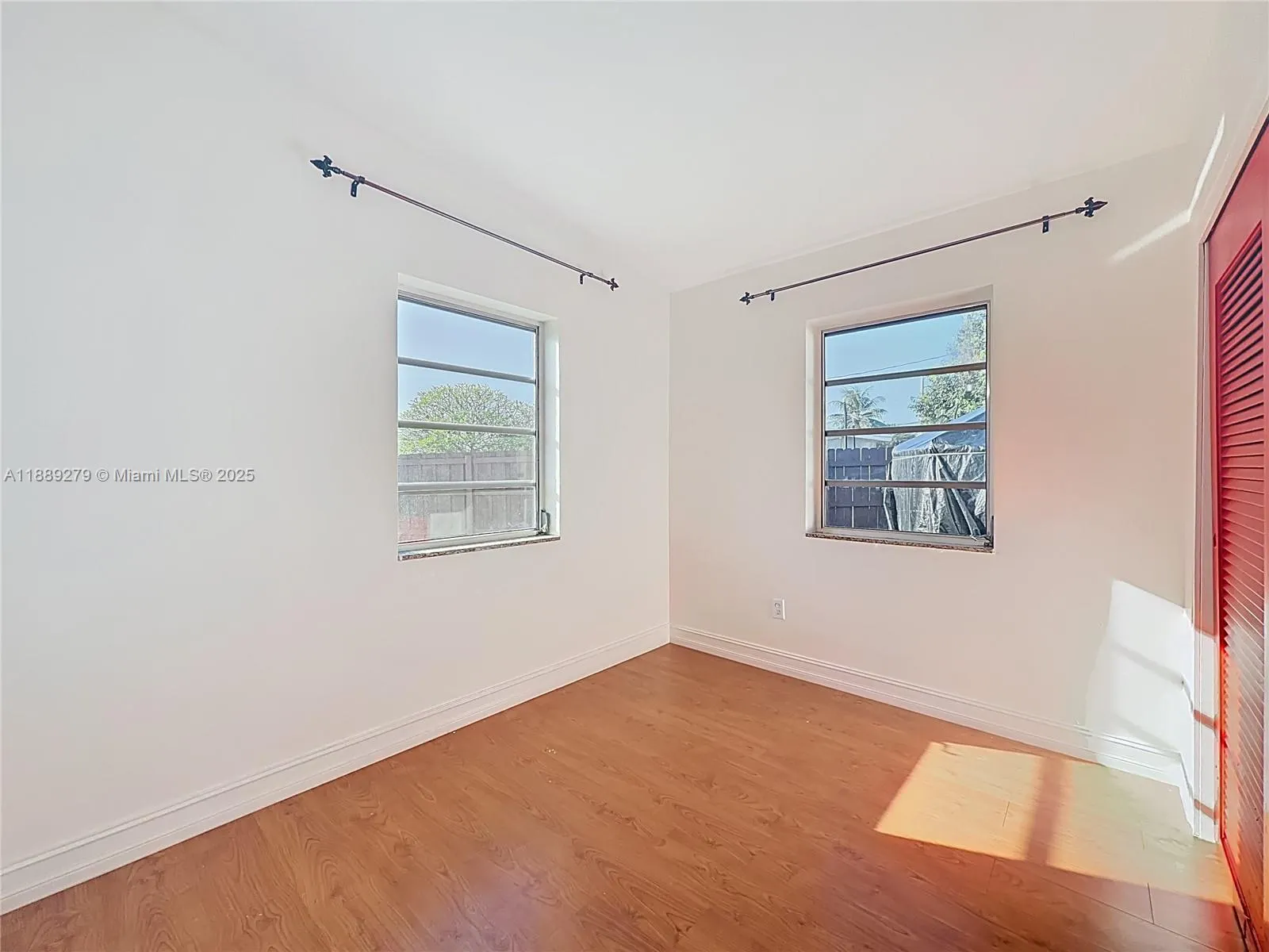 4161 NE 15th Ter, #0
