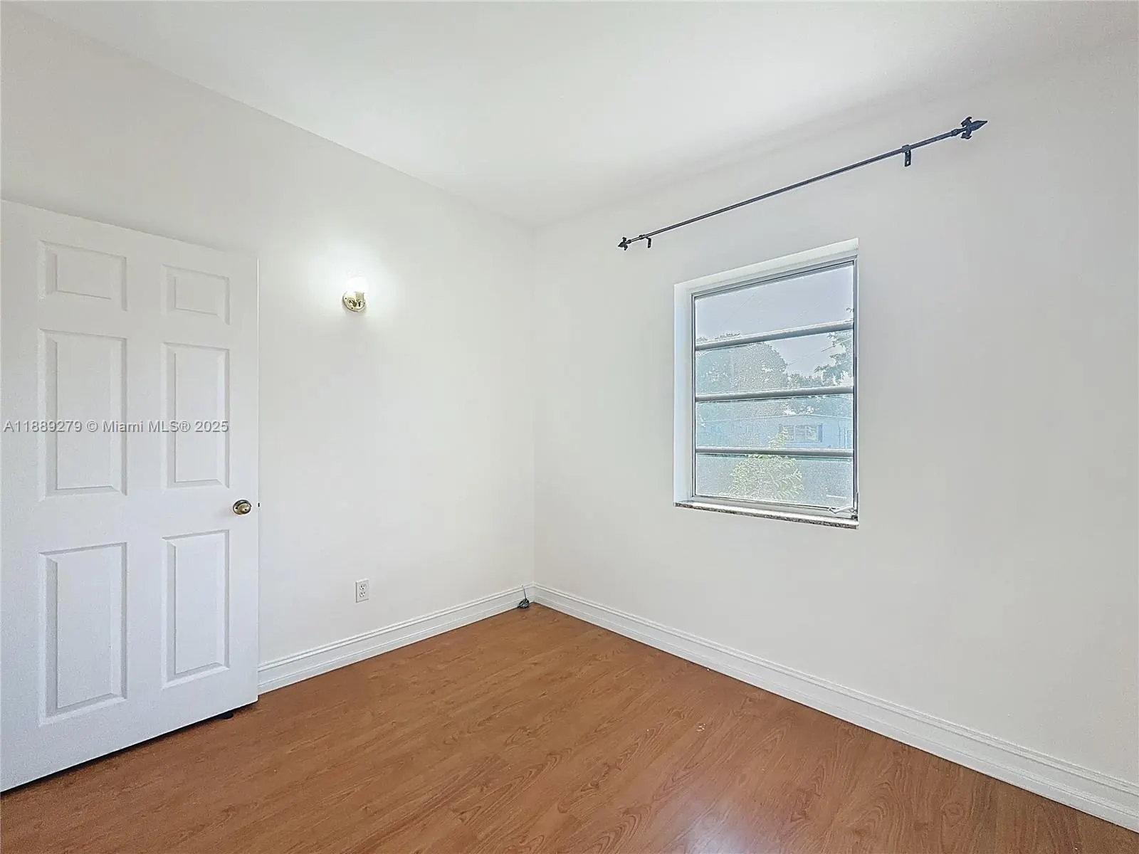 4161 NE 15th Ter, #0