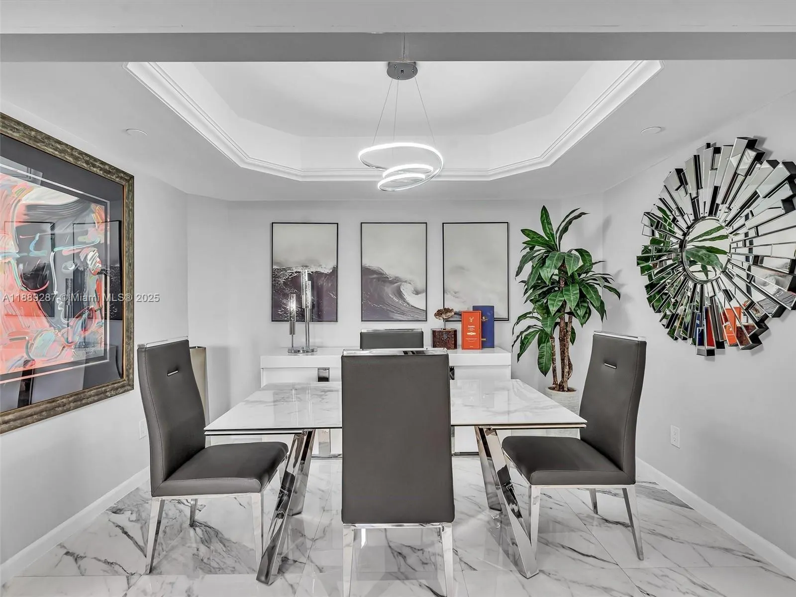 20191 E Country Club Dr, #511