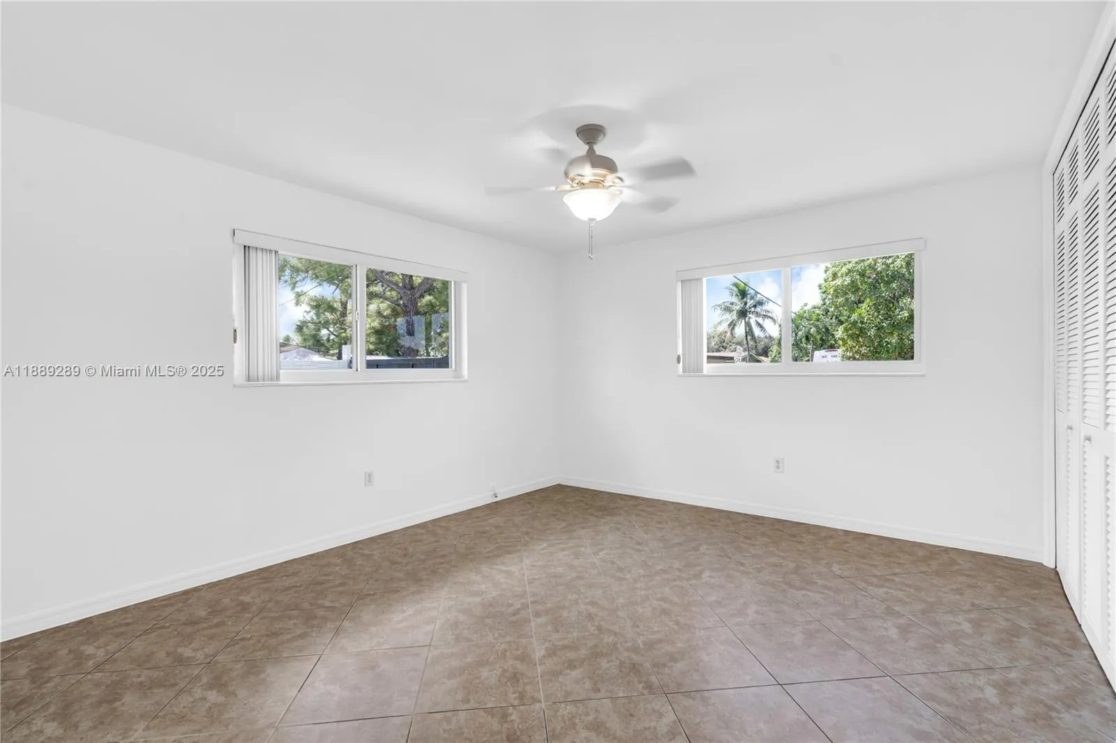 1621 NW 85th Way
