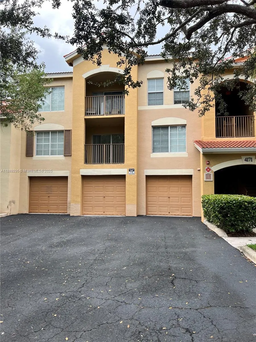 4171 San Marino Blvd, #203