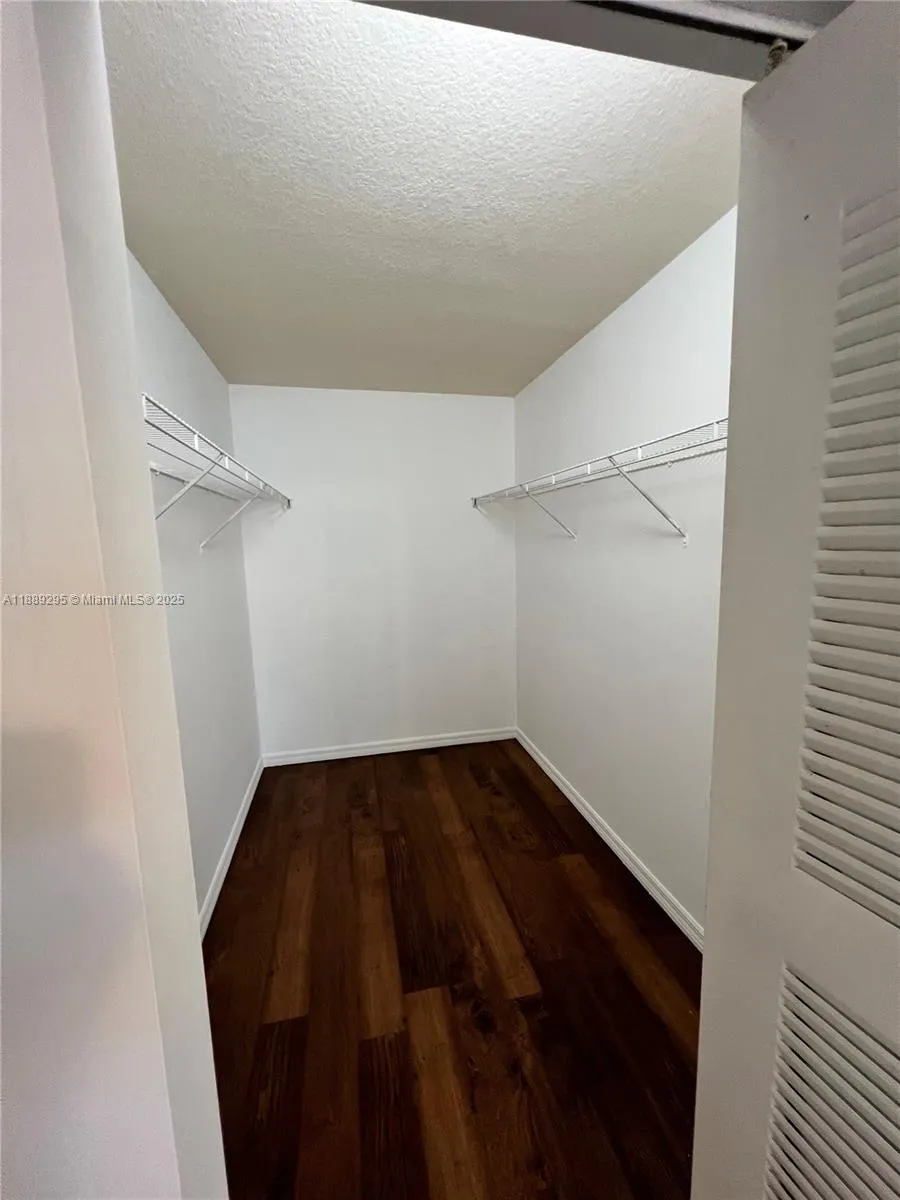 4171 San Marino Blvd, #203