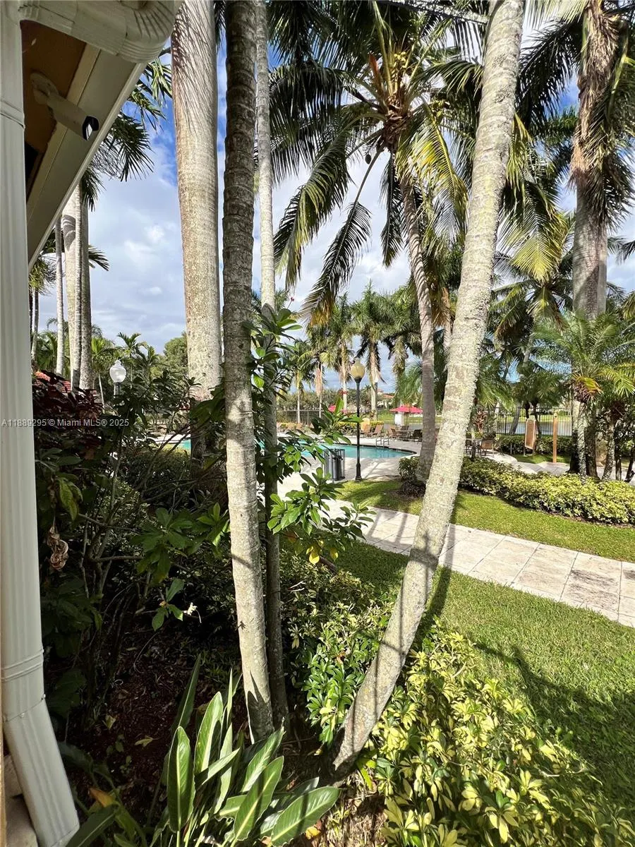4171 San Marino Blvd, #203