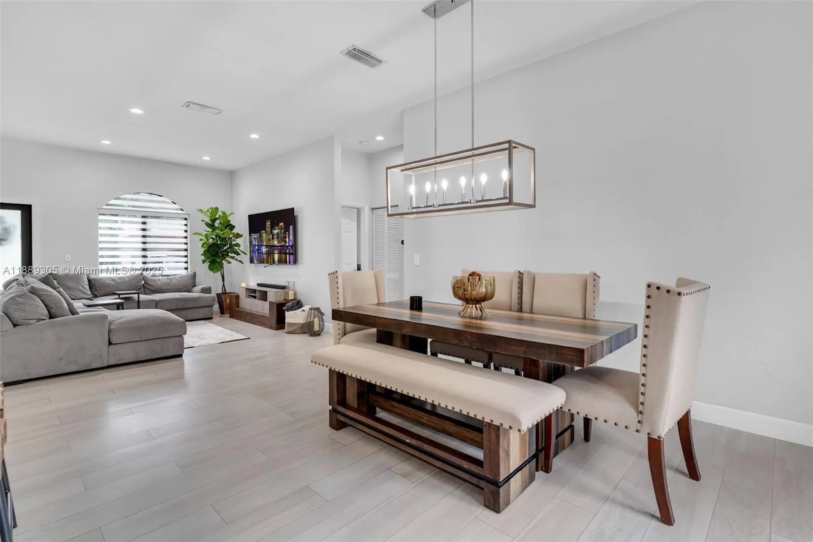 16051 SW 138th Ter