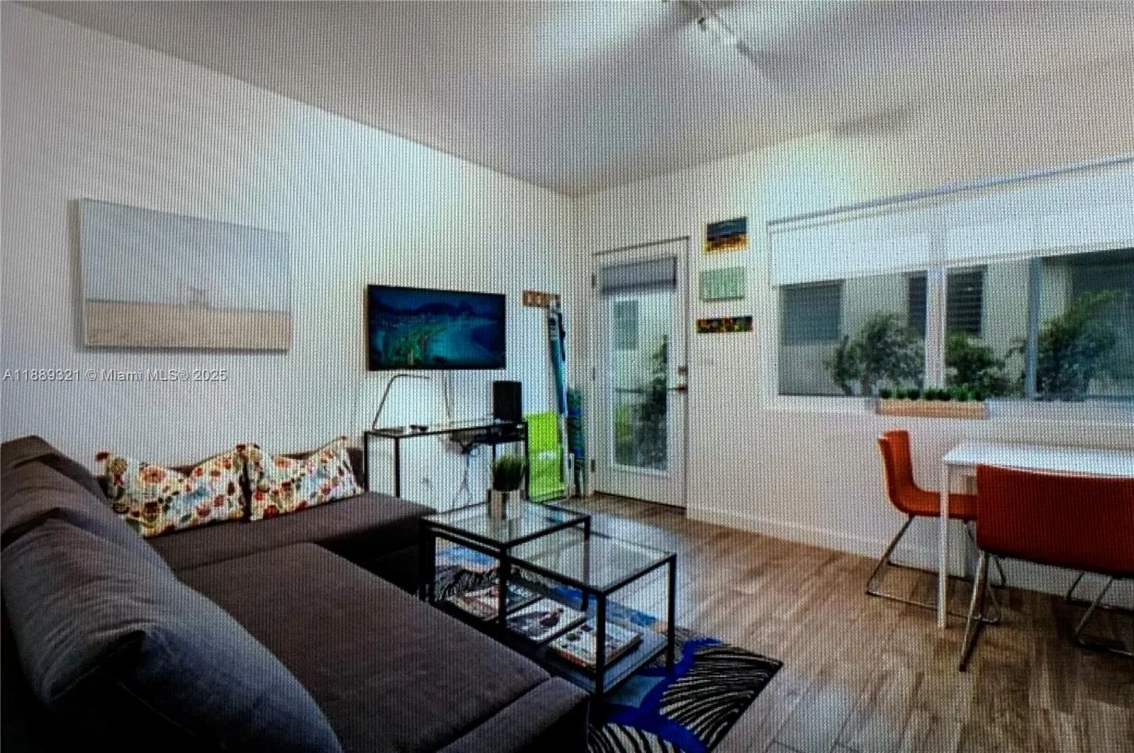 1035 Euclid Ave, #26