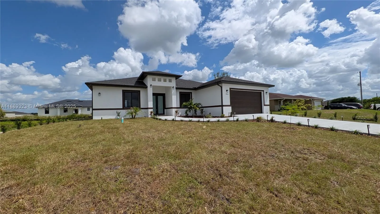 9054 Lamkin Cir, #0