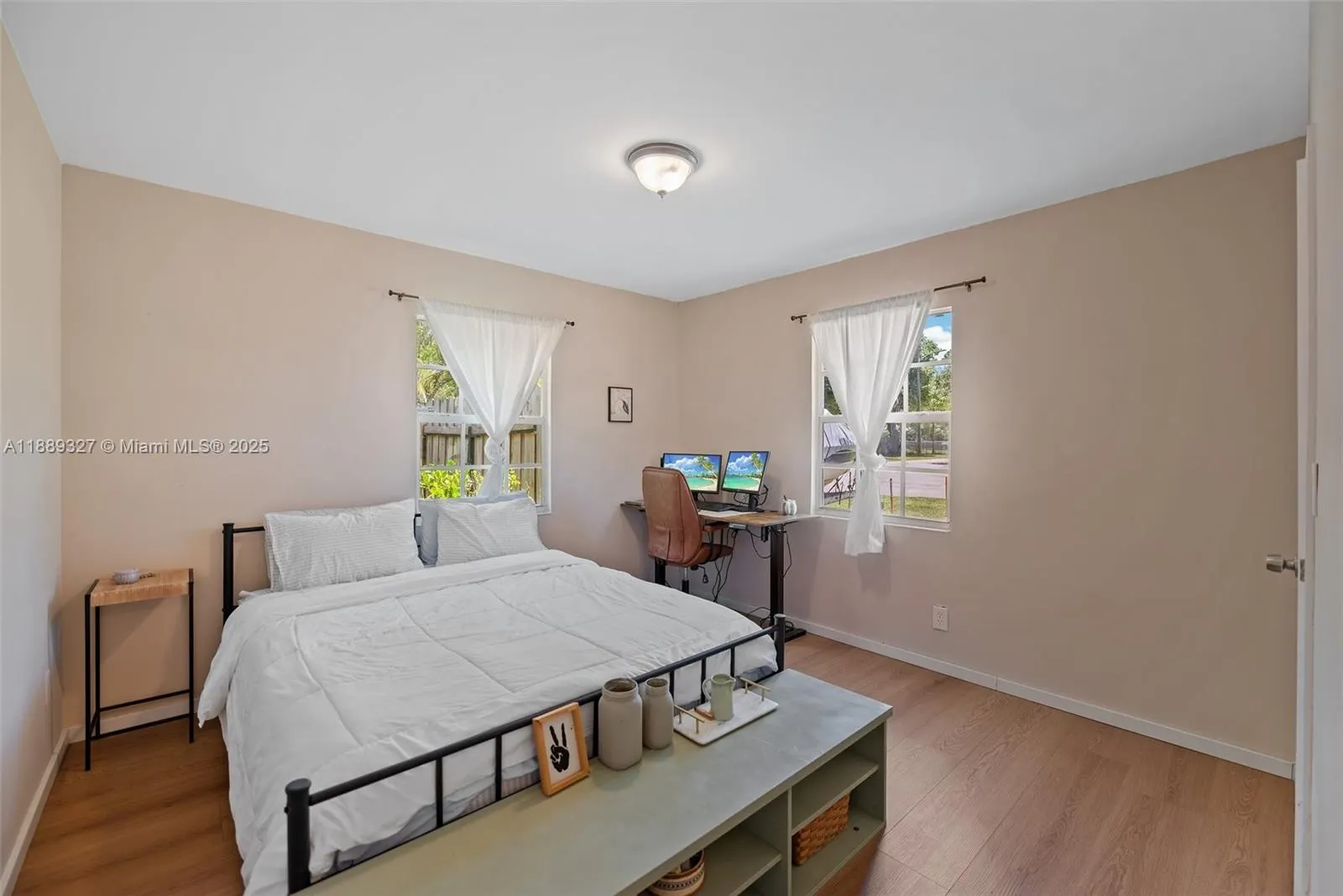 1480 SW 26th Ave