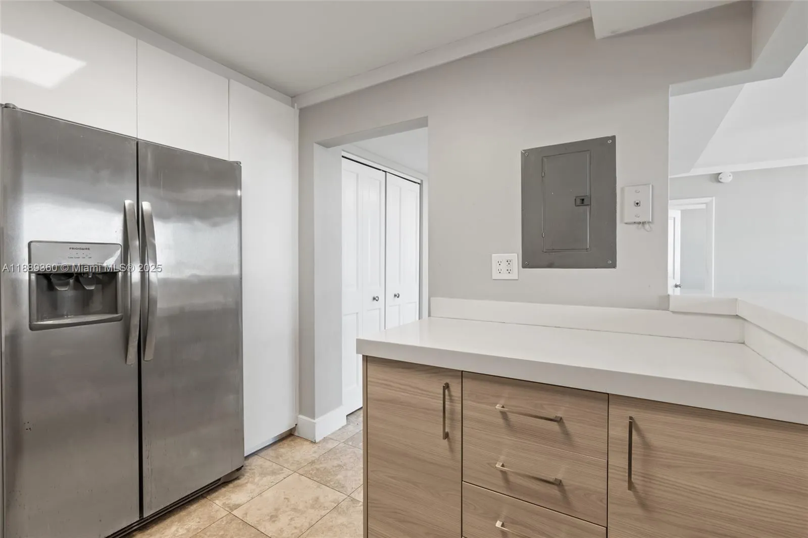 16565 NE 26th Ave, #6C
