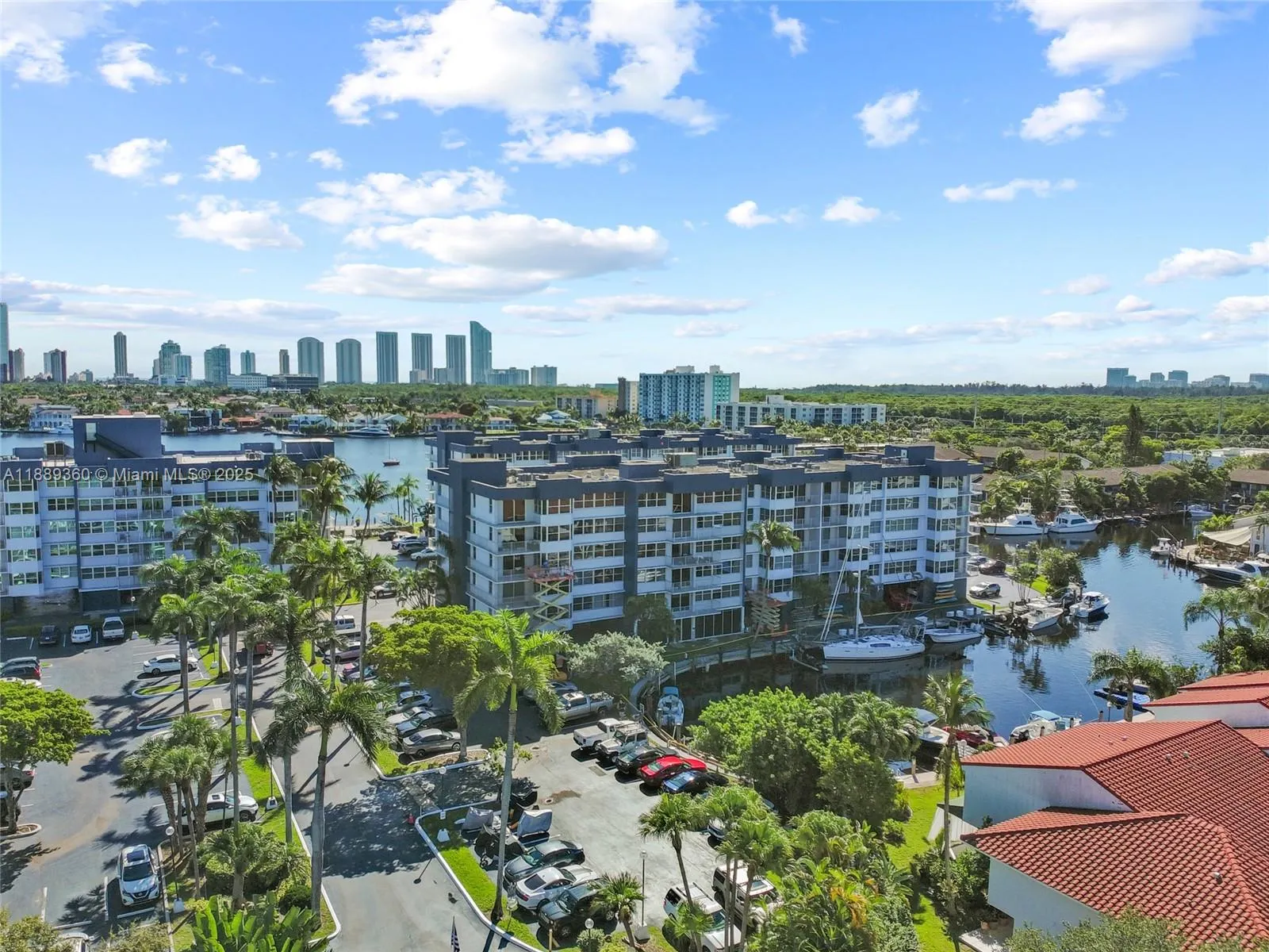 16565 NE 26th Ave, #6C