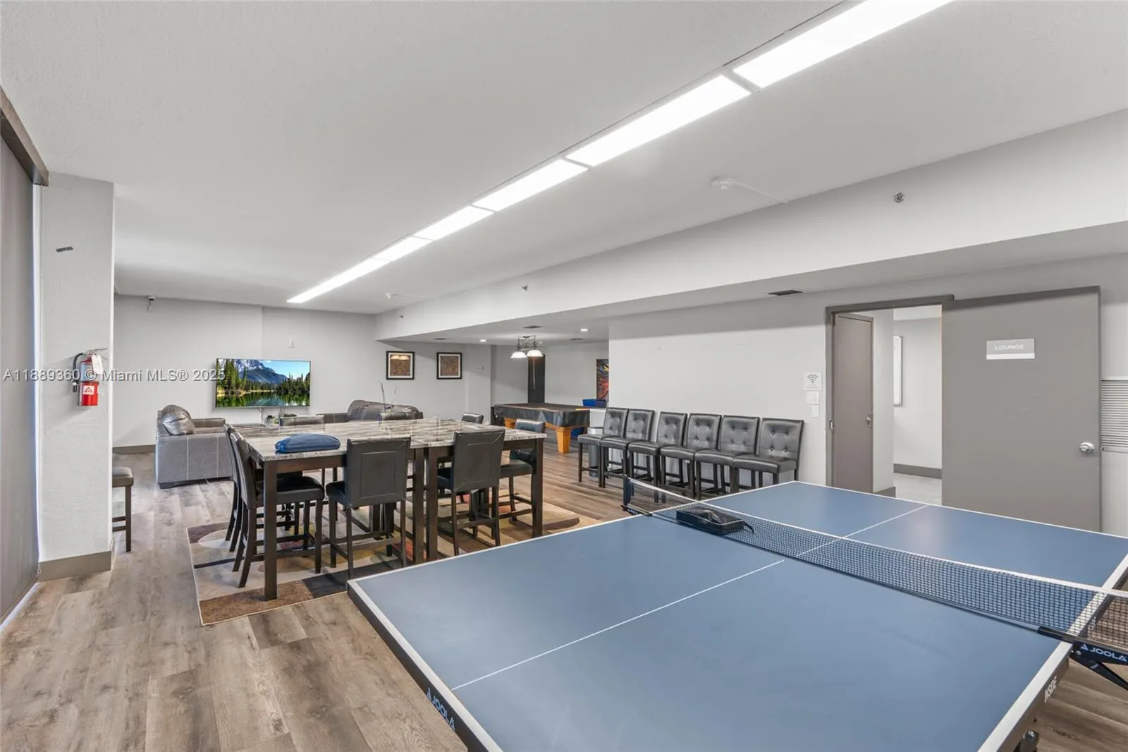 16565 NE 26th Ave, #6C