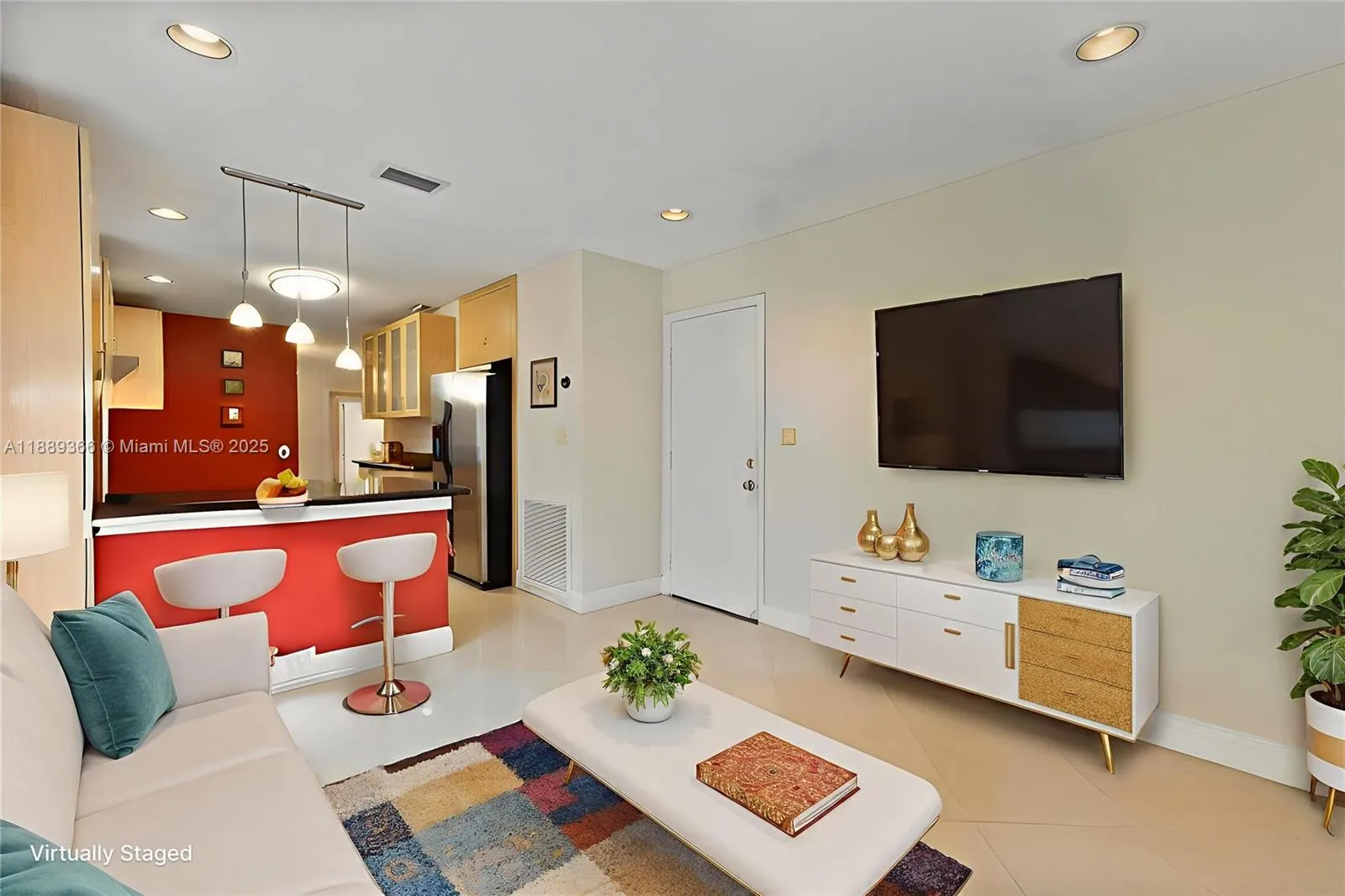 10201 NW 57th Ter