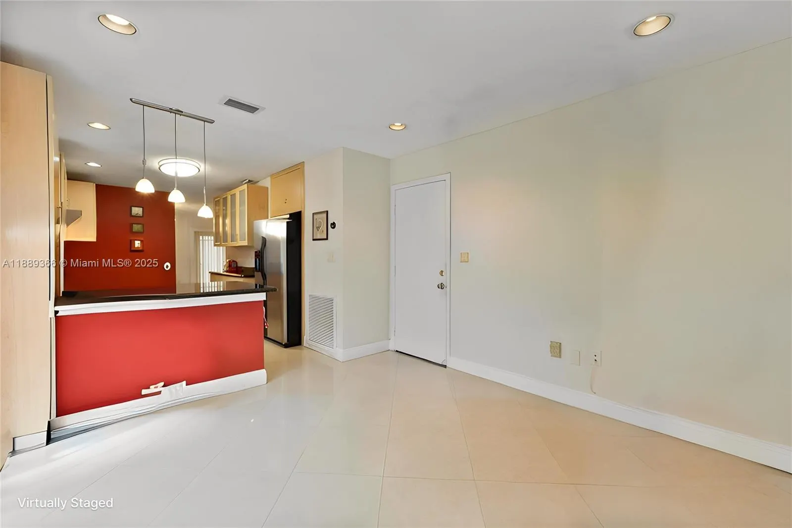 10201 NW 57th Ter