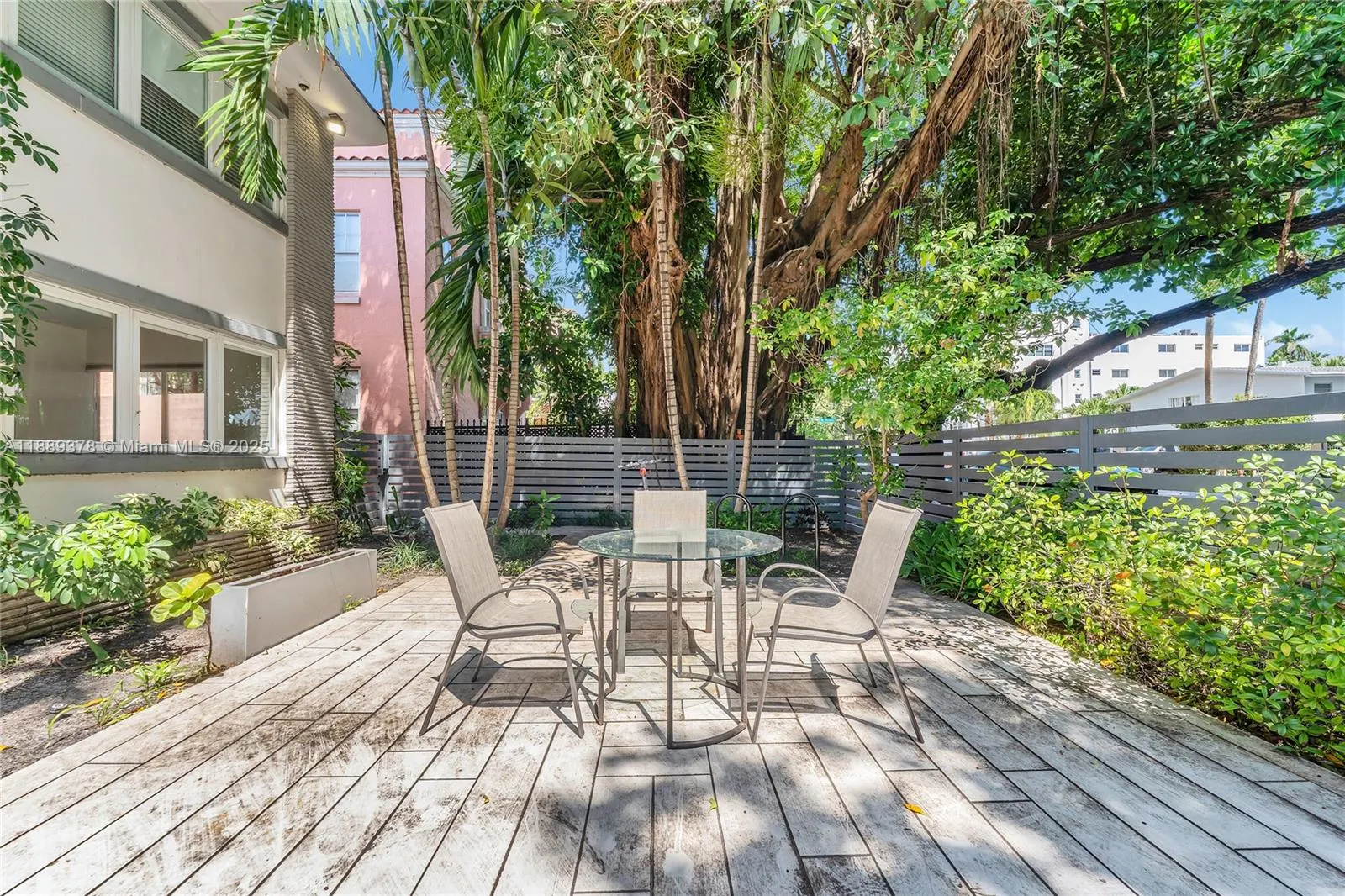 740 Meridian Ave, #18