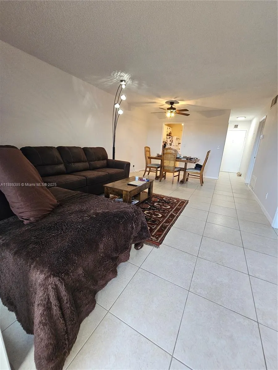 900 NE 18th Ave, #709