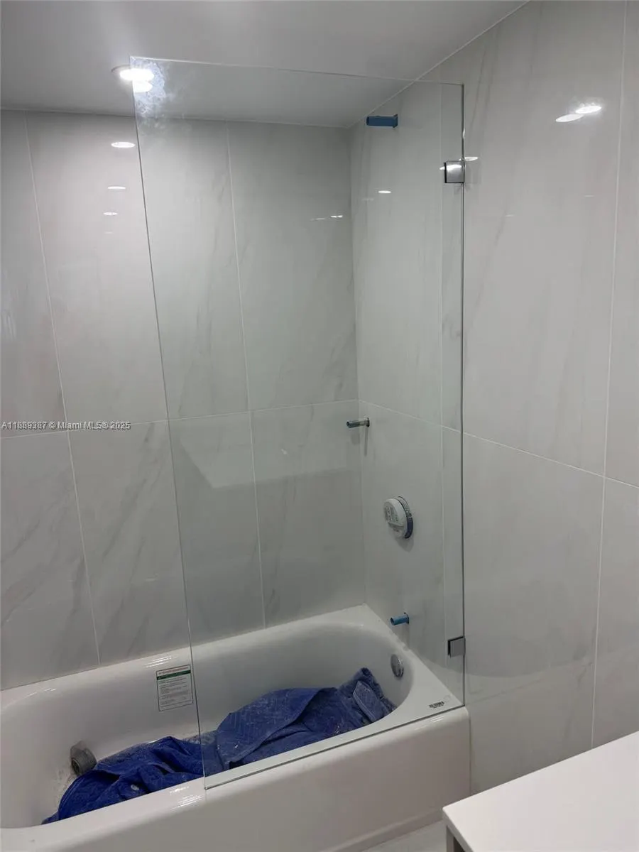 3001 S Ocean Dr, #511