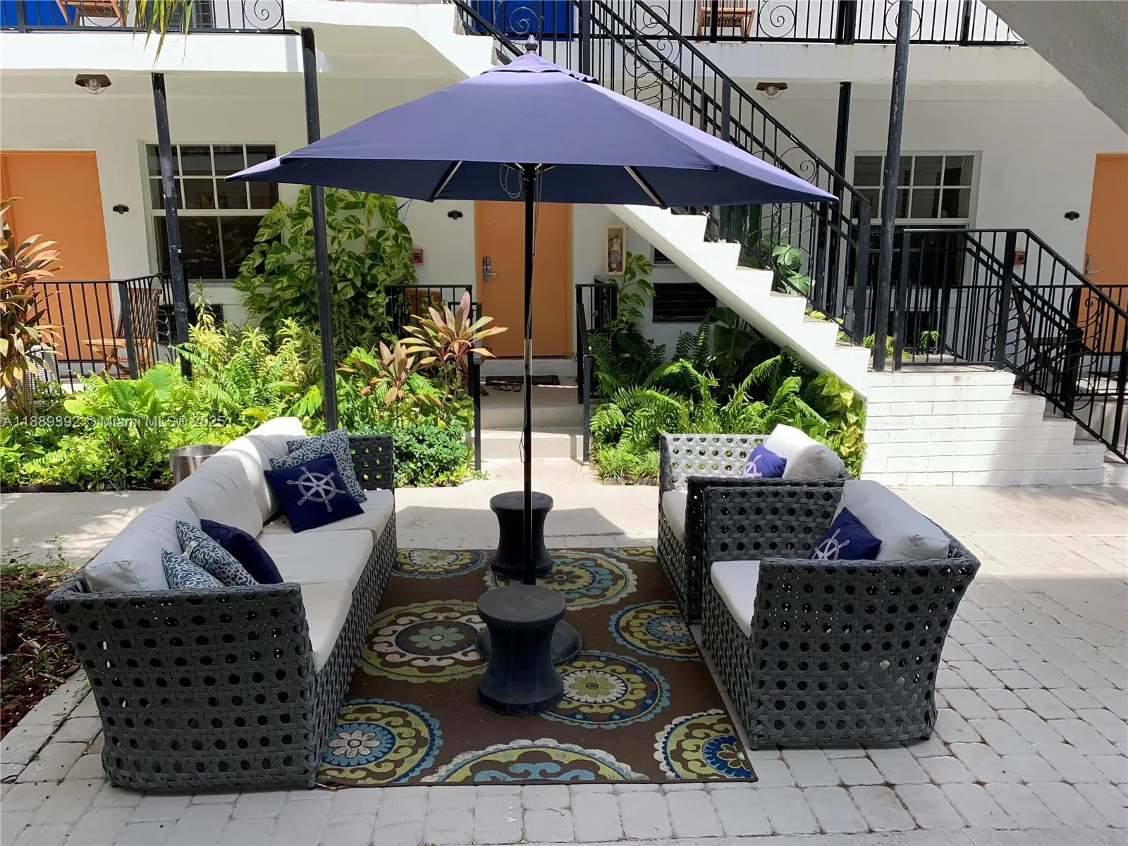 1330 Pennsylvania Ave, #206
