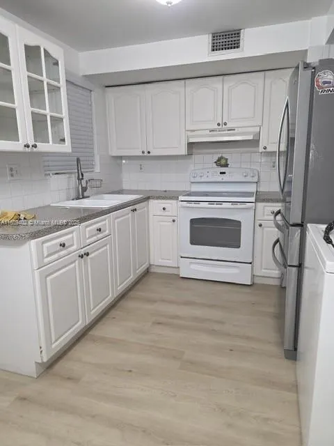 1701 W 42nd Pl, #65