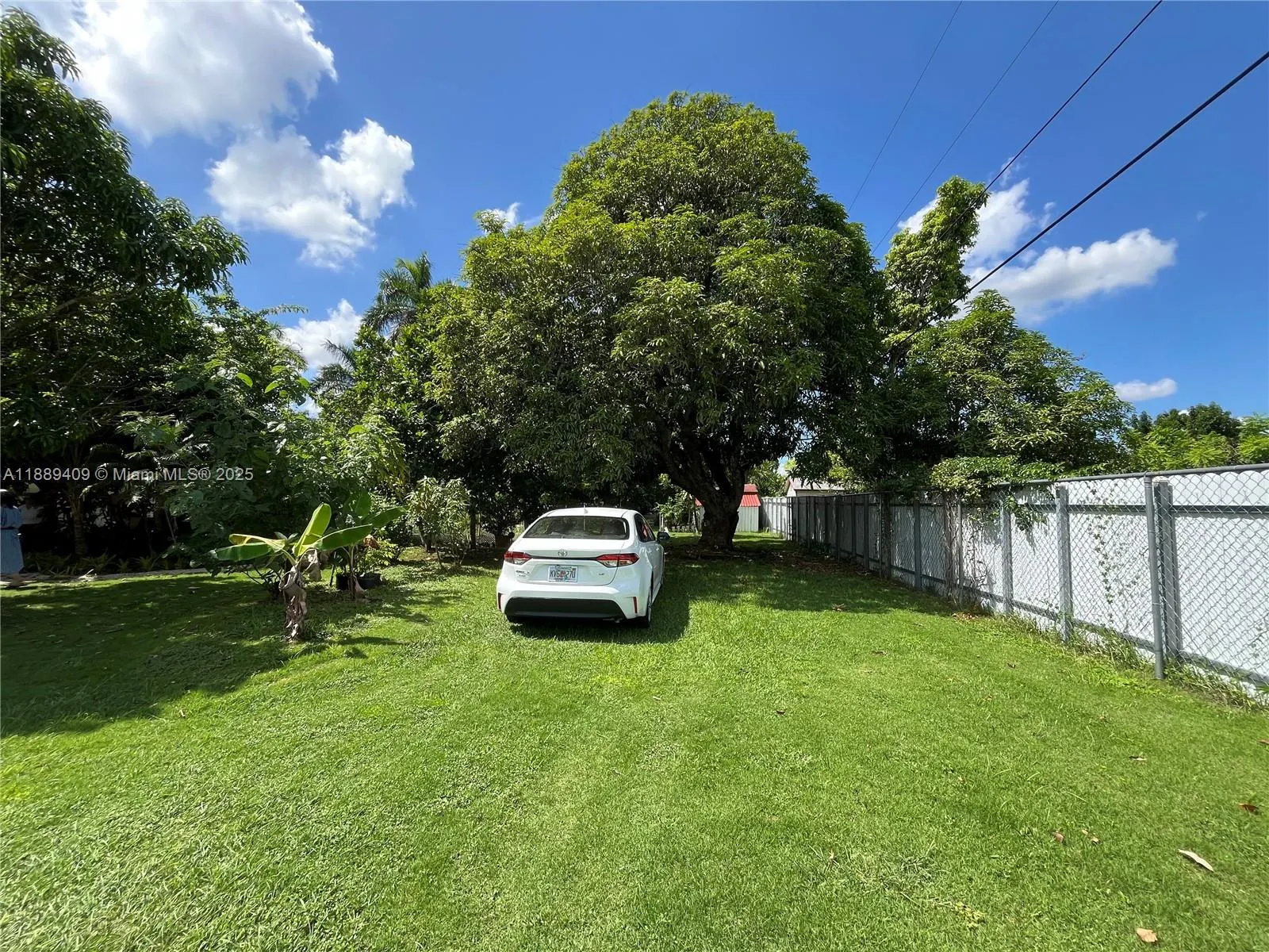 801 NW 12th St
